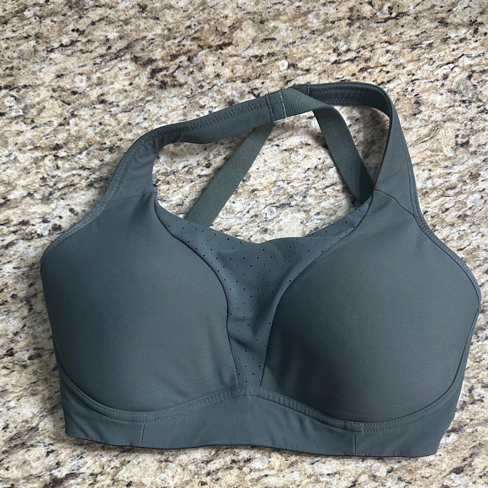 Lululemon Athletica Run Times Bra Size 32E (dark green)